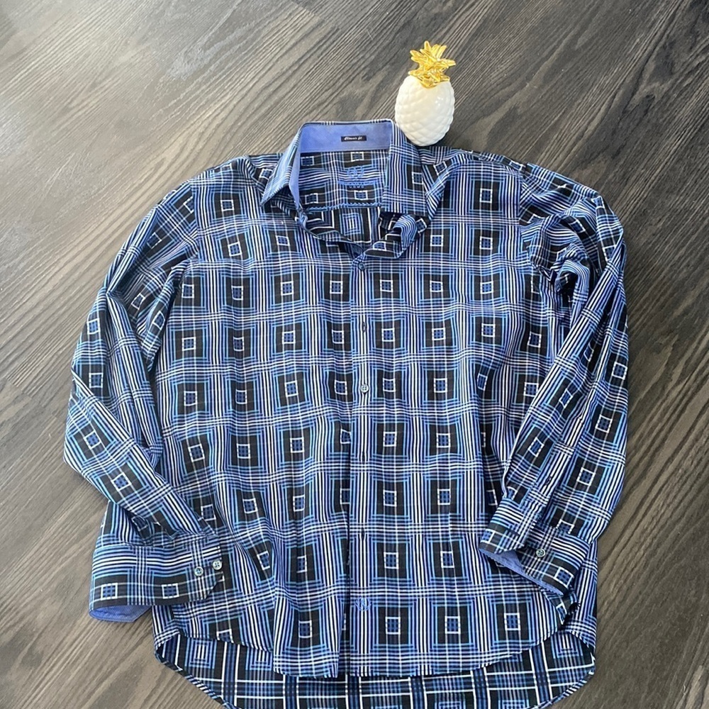 BUGATCHI BUTTON DOWN size large